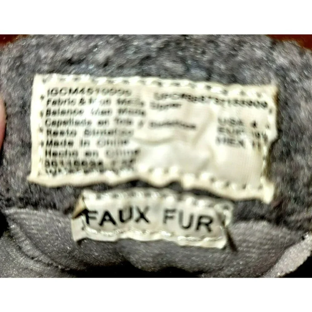 Child of Mine Quilted Winter Boots with faux fur Size 4